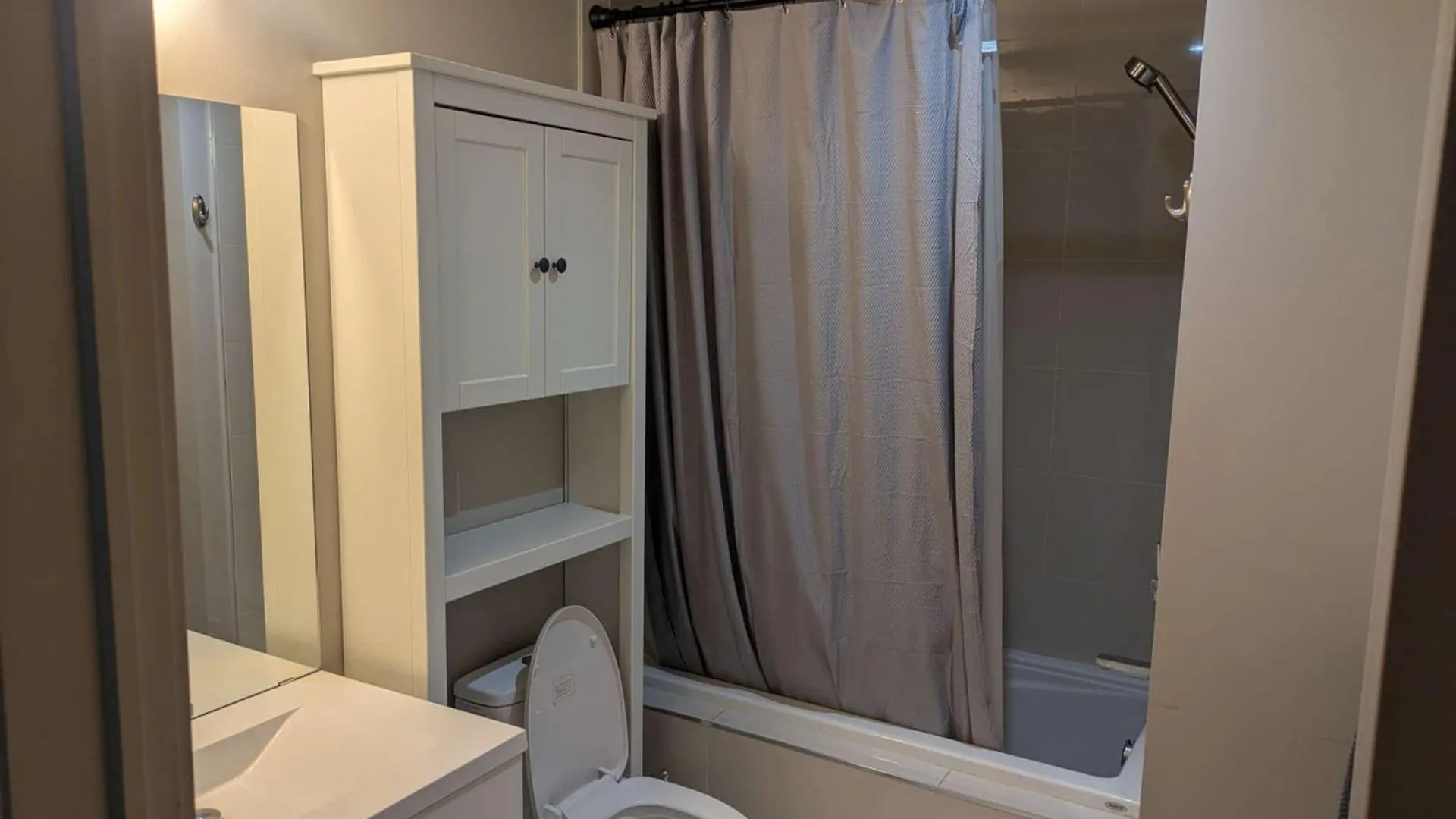 Breath Taking View For 4Guest Dtskyline-22Nd Floor Apartment Calgary